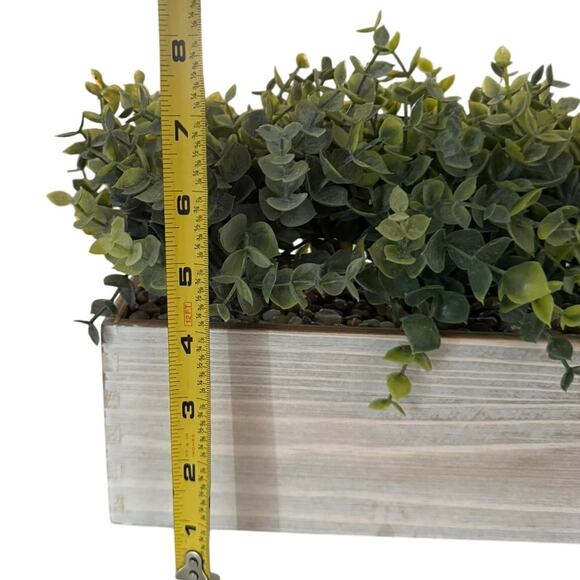 Winlyn Artificial Eucalyptus in Rectangular Wood Planter Box NEW - Picture 6 of 6